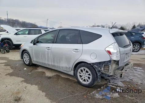2012 Toyota Prius V z USA, uszkodzony, nr VIN JTDZN3EUXC3069383